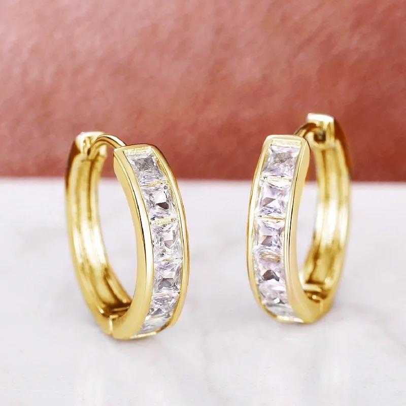 925 Sterling Silver Small Hoop Earrings For Women Luxury Elegant Love Heart Cubic Zirconia Earring Classic Party Wedding Jewelry