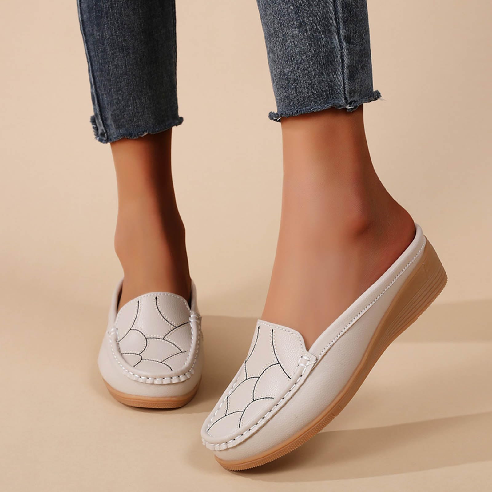 

Lightweight and comfortable sponge cake casual loafers for one foot in summer 36 бежевый