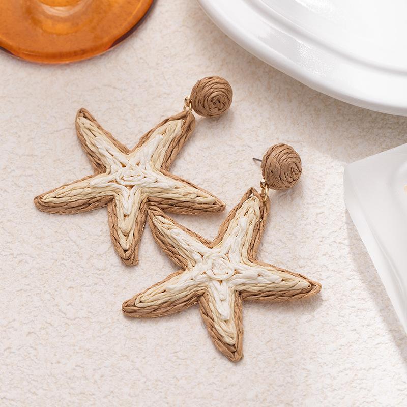 

Lafite Hand-Woven Gradual Change Starfish Earrings Female Color Dopamine Exaggerated Stud Earrings Travel Vacation Wind Earrings
