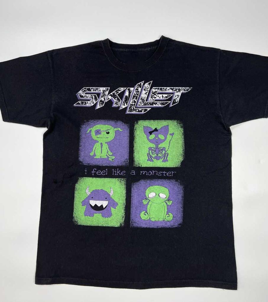 Skillet Feel Like A Monster Short Sleeve T-Shirt Full-Size S To 5XL ED054