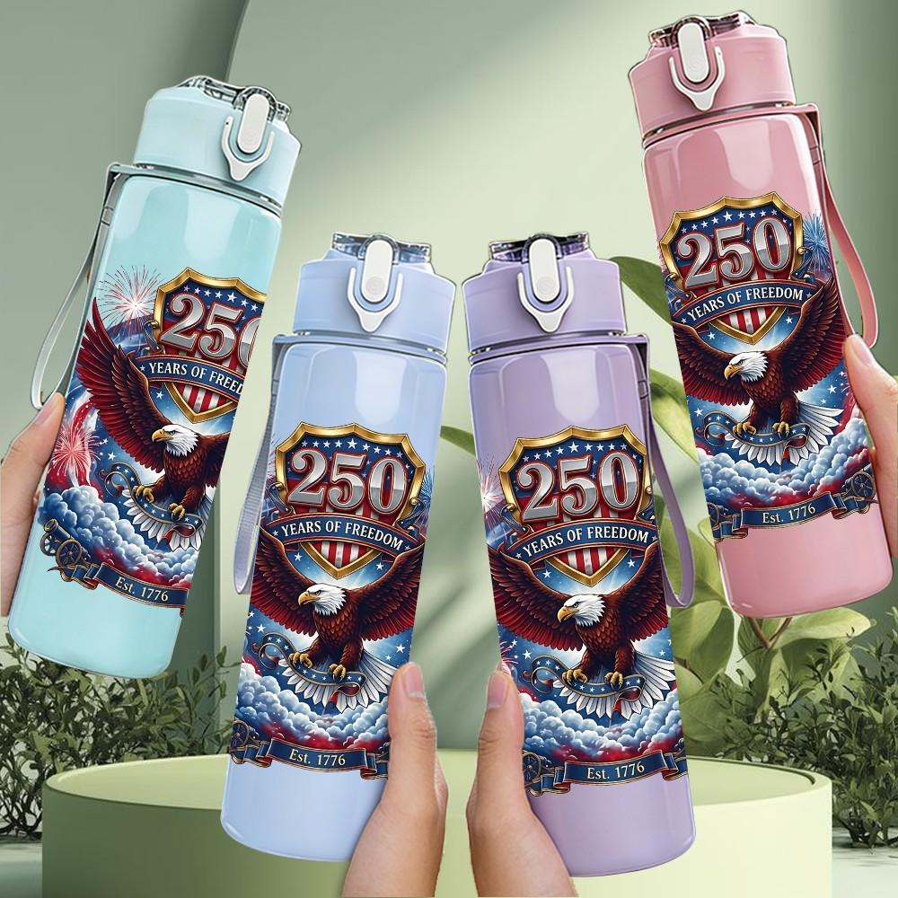 1PC Retro Eagle Emblem 750ml Color Plastic Sports Water Bottle Leakproof Flip Straw Lid Suitable for Sports Office Home Use