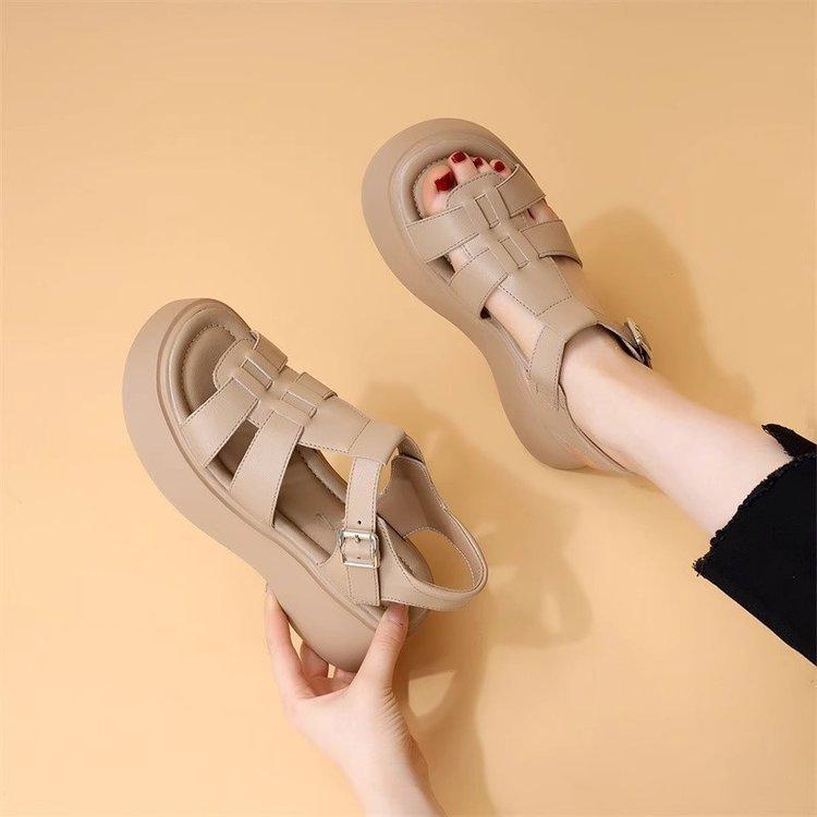 French retro woven platform Roman sandals 2025 summer new fashion versatile hollow casual breathable women's shoes