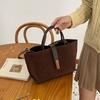 Commuter Bag Women's New Handbag Autumn and Winter Large-capacity Shoulder Messenger Bag High-end Retro Tote Bag