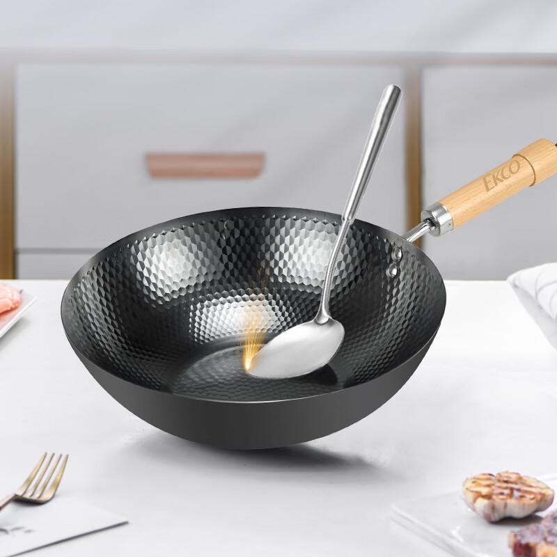 EKCO Ultimate Iron Wok