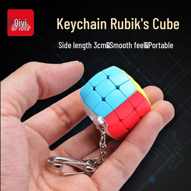 Qiyi Mini Rotating Rubik's Cube Keychain - 3x3x3 Cube Pendant with Smooth 2x2x2 Small Mantou Option