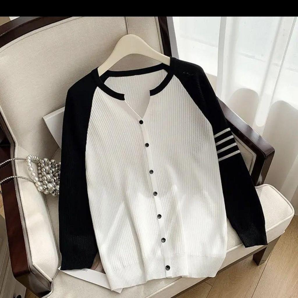 2025 Spring/Autumn Plus Size Women's Raglan Sleeve Cardigan, Color Block, Single-Breasted, Loose Knit Sweater