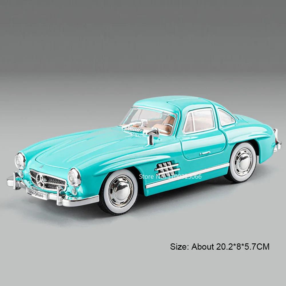 1:22 300SL Lambor V12 GT Cars Toys Alloy Models with Light Sound Miniature Vintage Car Wheel Pull Back Vehicles Kids Adult Gifts