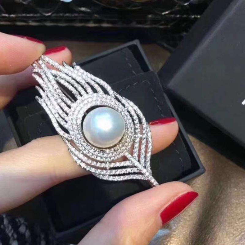 Luxury Exquisite Full Rhinestone Feather Pearl Brooch For Women Girls Elegant Temperament Brooch Fine Jewelry Accessories Gifts