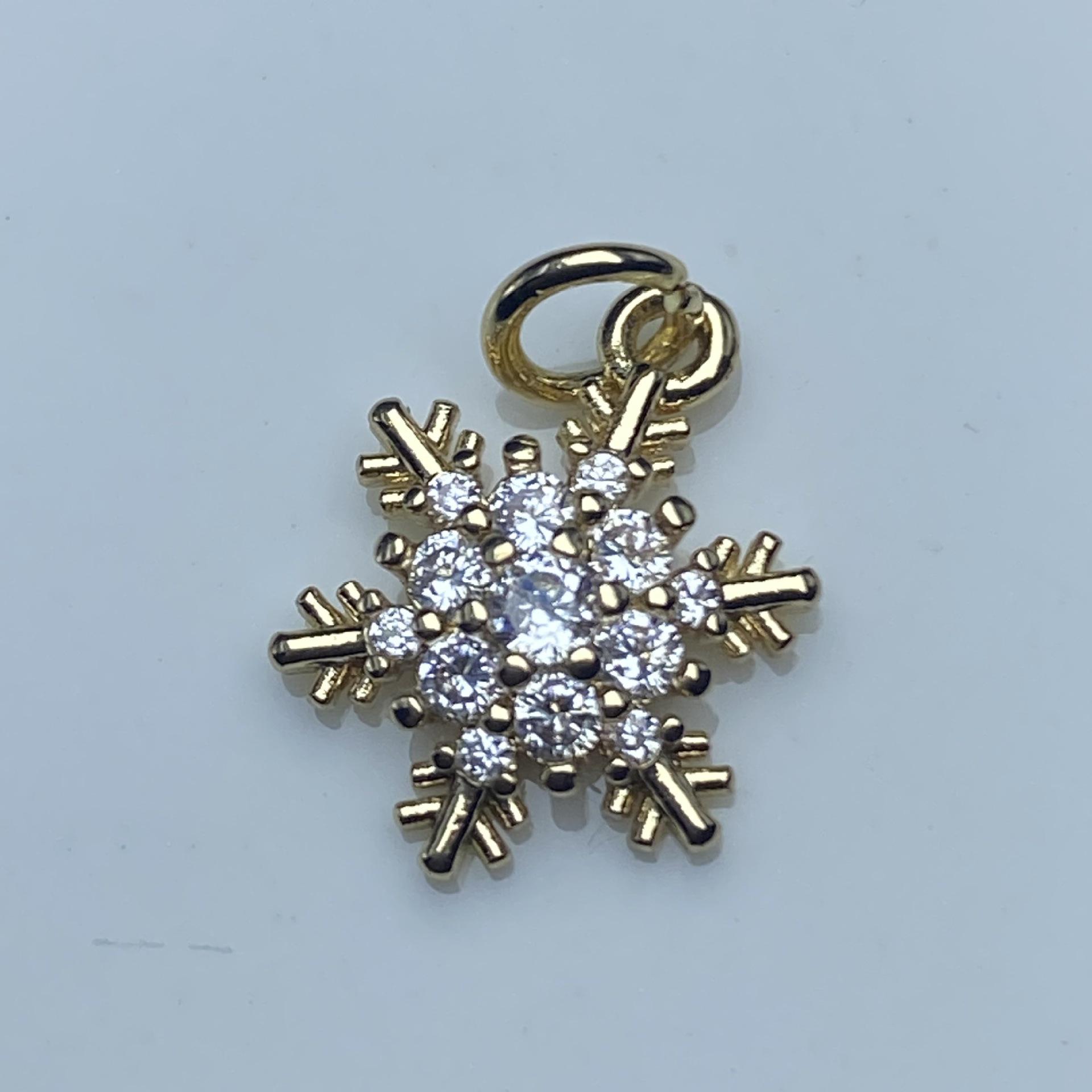 Zircon Inlaid Snowflake Pendant: Handmade Six-Pointed Star Bracelet, Clavicle Chain, Crystal Bead Stringing Wenwan Accessories.