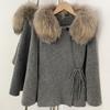Damen Kurzstrickjacke mit Kunstfuchsfellkragen Lockerer Schnitt Lässiger Pullover 2026