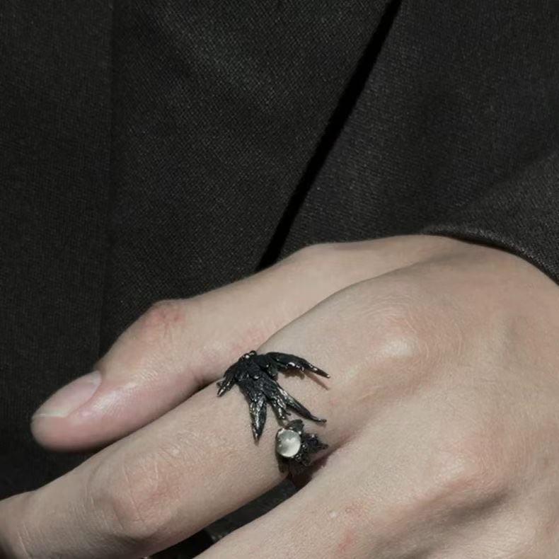 

Унисекс Европейско-американское кольцо с вороном: Уникальный, регулируемый дизайн птицы в холодном стиле