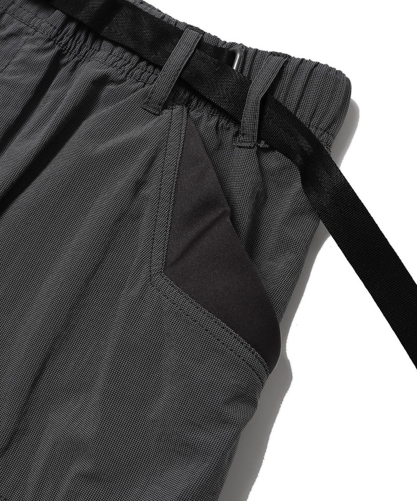 HUMOROUS ACCOUNT Field Cargo Shorts / Charcoal Grid