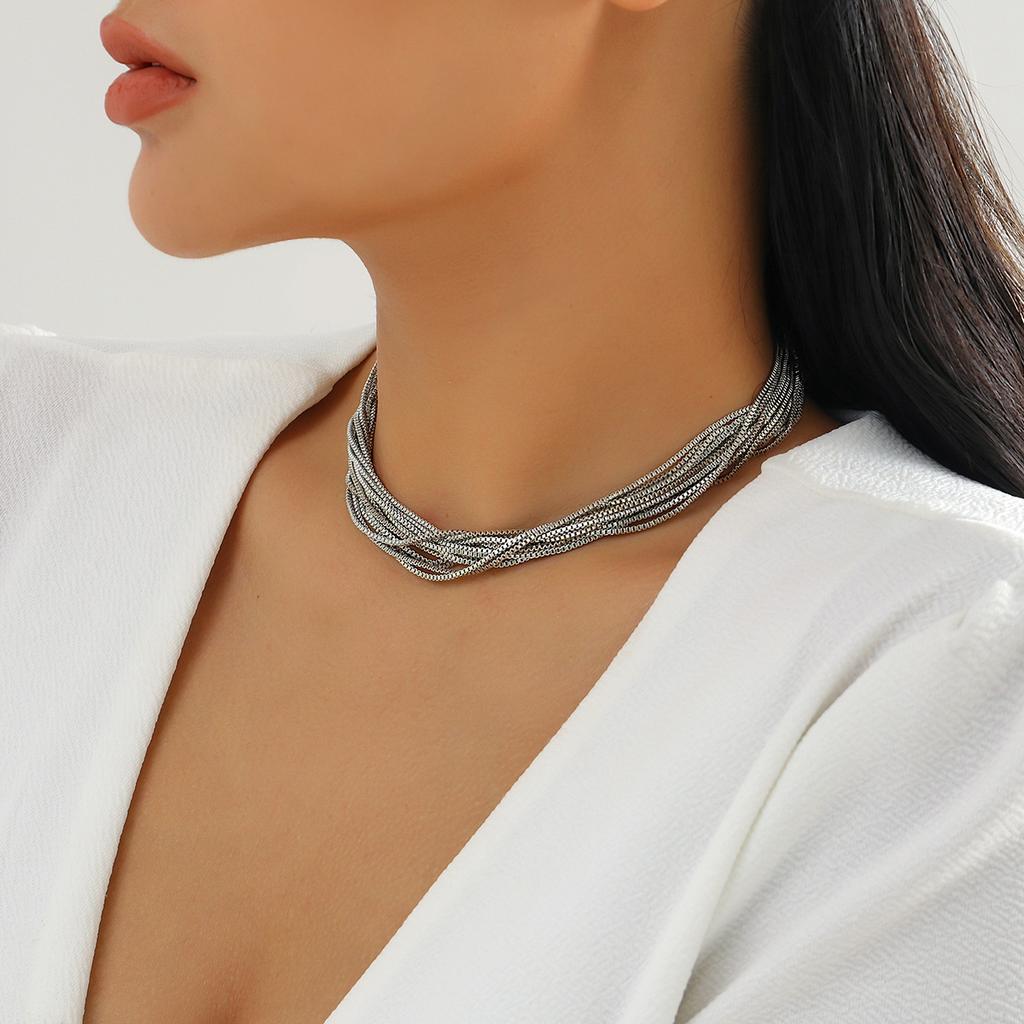 Ladies Pendant Necklace