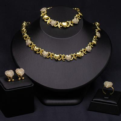 Klassisches Schmuck-Vierteiler Set Liebe Vergoldet Diamant Halskette Ohrringe Armband Ring Schmuckset Damen