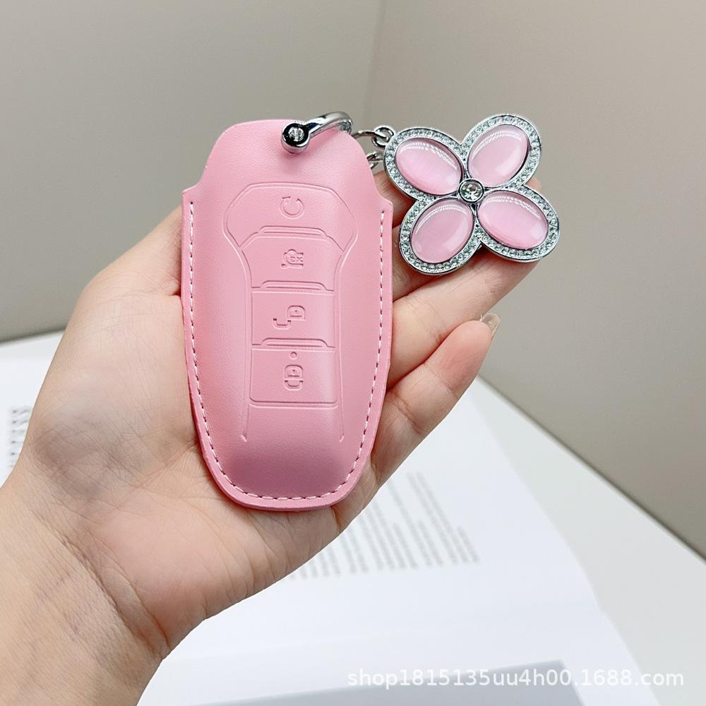 

BYD Dolphin, Seagull, Female Song, Плюс Чехол для ключей, Han EV, Tang, Qin DMi, Seal, Yuan, Destroyer Держатель для ключей White + Round Buckle