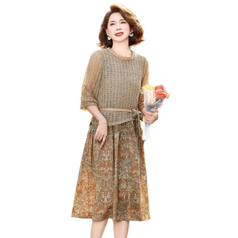 Mother's Summer Fashion: Elegant Hollow-Out Top & Printed Skirt Set for a Youthful Style