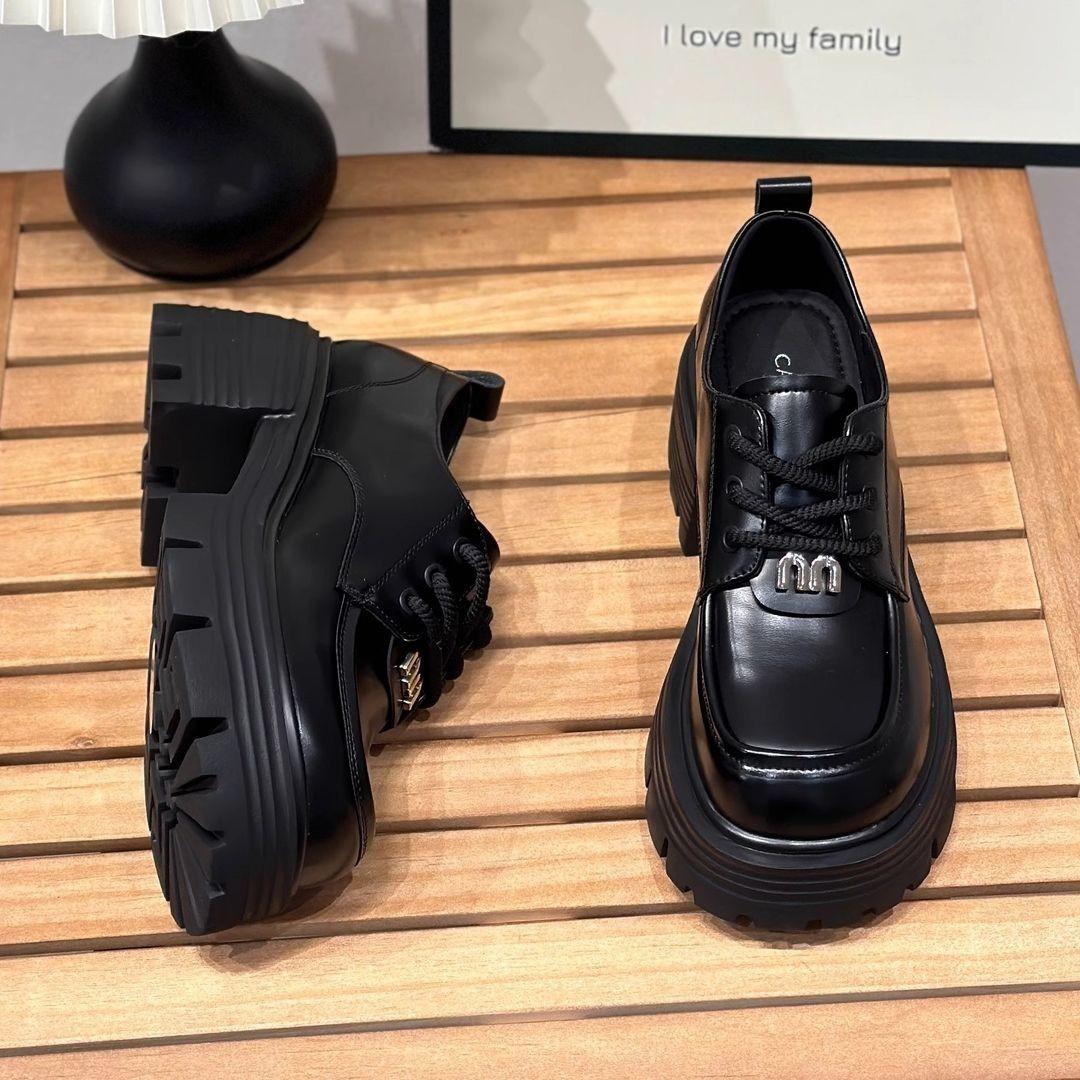 

Женские лоферы 2025 новая весна женская обувь платформа ретро черный jk одинарная обувь весна и лето британский стиль маленькие кожаные туфли 40 чёрный