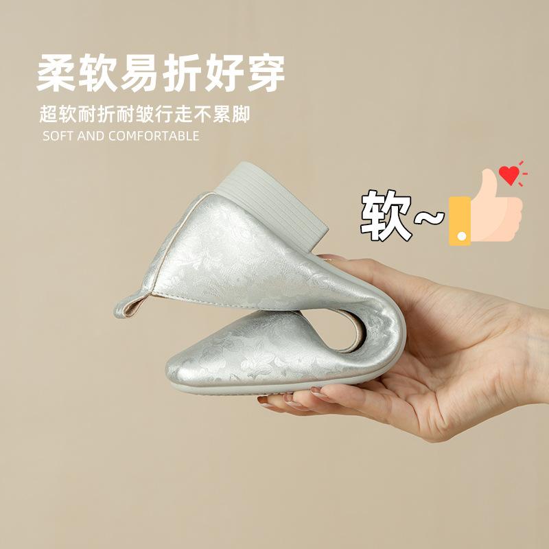 

2025 summer new national style shoes ancient rhyme square head grandma shoes women s thick heel shallow mouth single shoes soft sole women s shoes 41