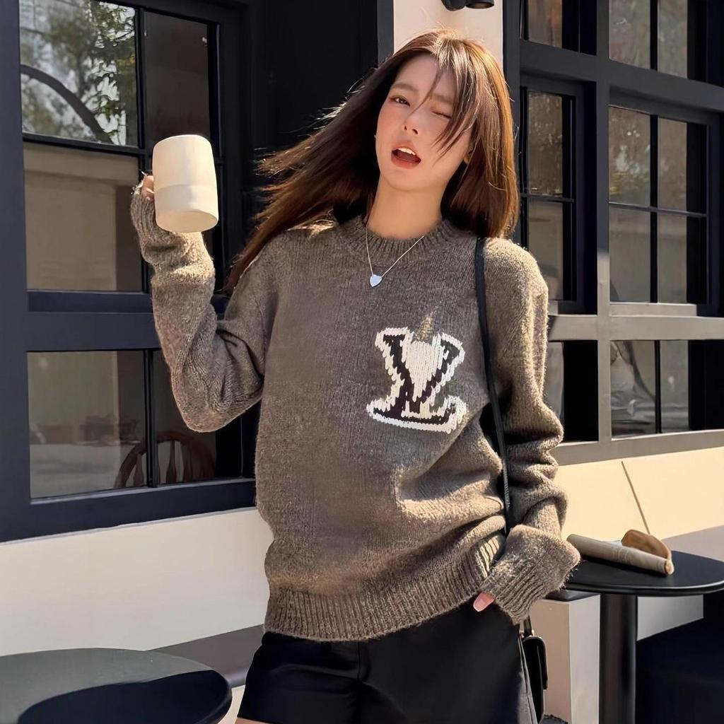 L Marke Schwerer Strickpullover mit Rundhalsausschnitt, Herbst/Winter 25SS Kollektion in Schwarz.