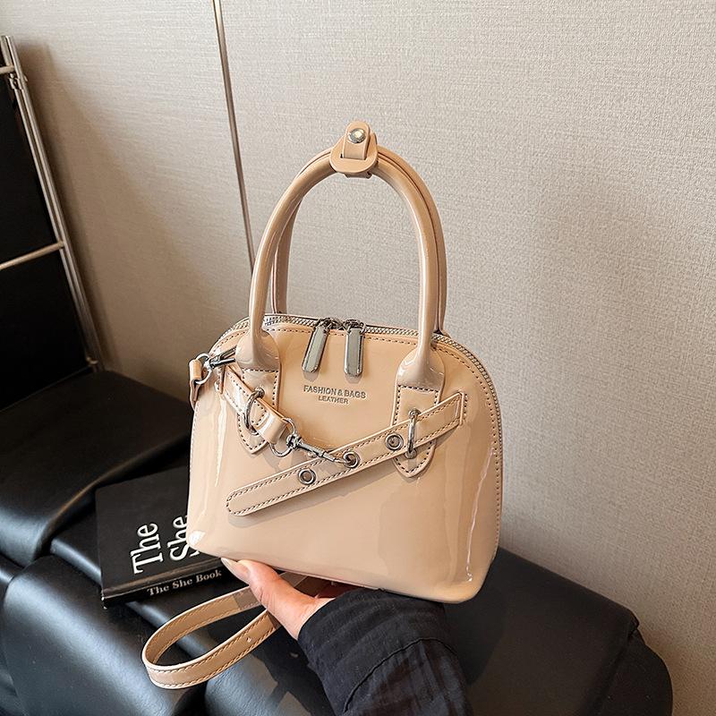 Premium texture shell bag women's new fashion versatile messenger bag summer popular portable small bag