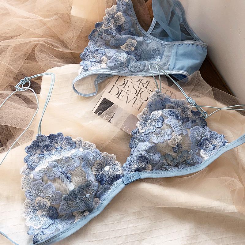 Frauen Sexy Dreieck Tasse Dessous Französisch Ultra Dünne Spitze Blumen Stickerei BH Set Junges Mädchen Gepolsterte Büstenhalter und Höschen Sets
