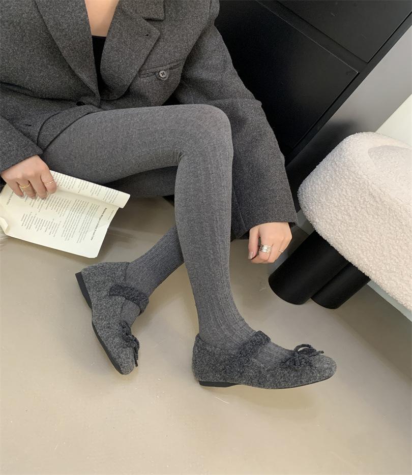 

Увеличение внутренней высоты на 4 см~ Пушистые туфли Мэри Джейн для женщин на зиму, новые серые шерстяные одинарные туфли для женщин, бархатные хлопковые туфли на толстой подошве 39 серый