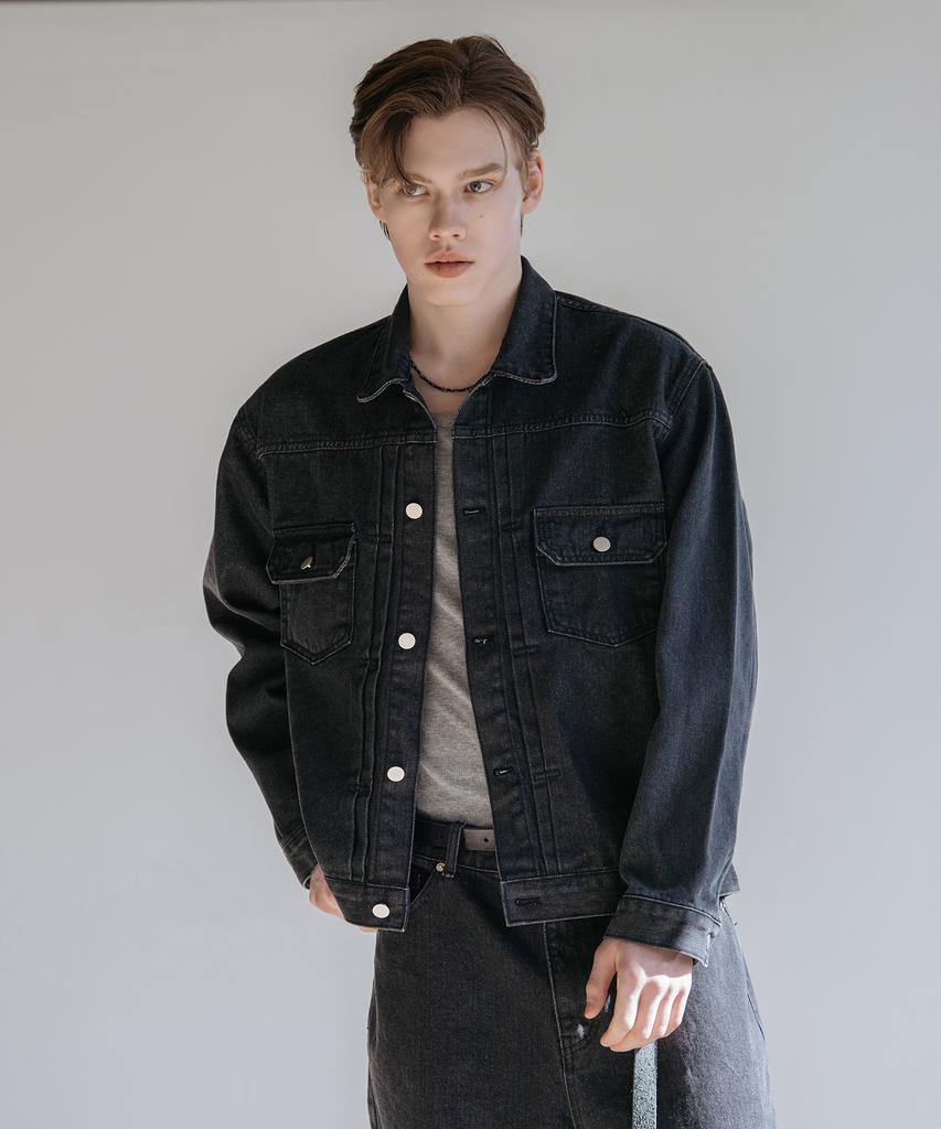 Decoroso Dart Washed Denim Trucker Jacket [Raw Black]
