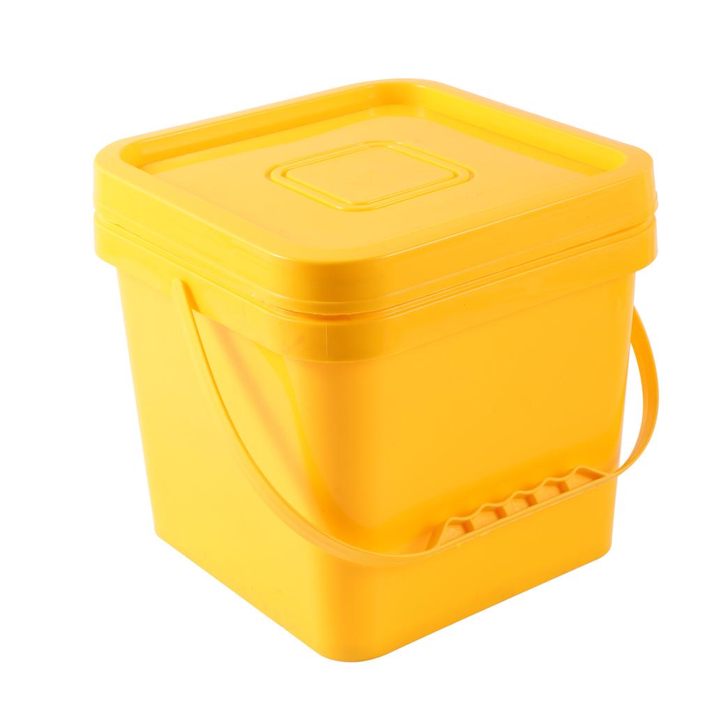 5L Quail Chicken Drinking Bucket With Drinking Cup Portable Thickened Bucket With Lid Square Pet Food Storage Plastic Bucket