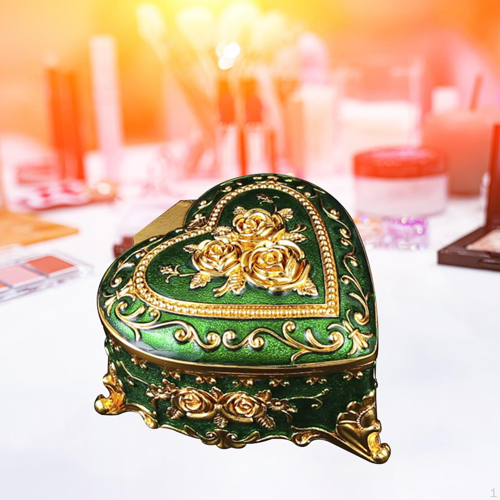 

Элегантная шкатулка для подвесок и сережек зелёный