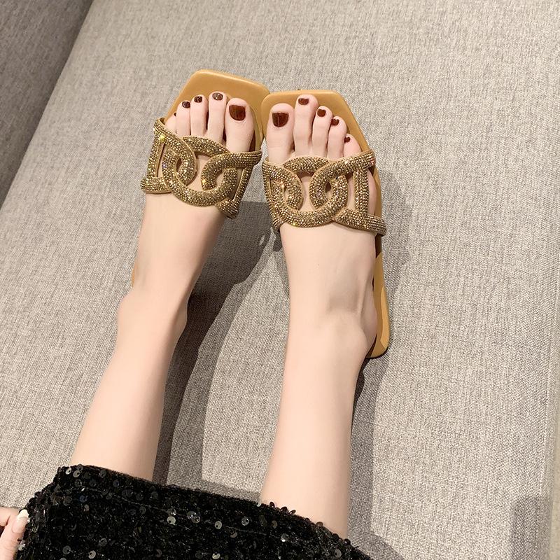 

Новые тапочки со стразами женские сандалии квадратный носок большой размер балетки тапочки sho 42 хаки