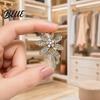 Lightweight Alloy Brooch Pin 3D Flower Design with Sparkling Rhinestones