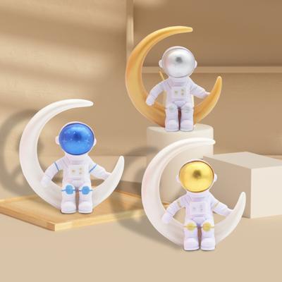 Astronaut Ornament Vibrant Color Astronaut Figure Fine Workmanship Astronaut Statue for Home Fish Tank Decor Adult Sex Wear