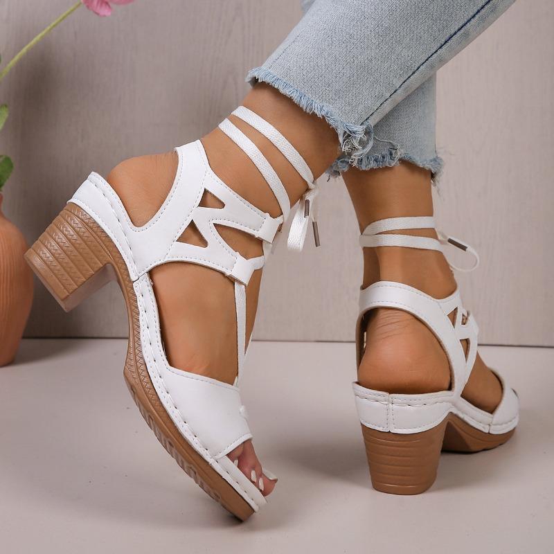 Women's Summer New Plus Size Fish Mouth Fashion Cutout Block Heel High Heel Strap Sandals