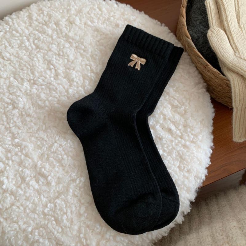

Female Autumn and Winter Thickened Warm Bowknot Boneless Tube Pile Socks 1 pair чёрный
