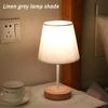 Lampada da comodino decorativa da tavolo in legno massello nordico, semplice e creativa, con telecomando, piccola luce notturna a risparmio energetico a LED