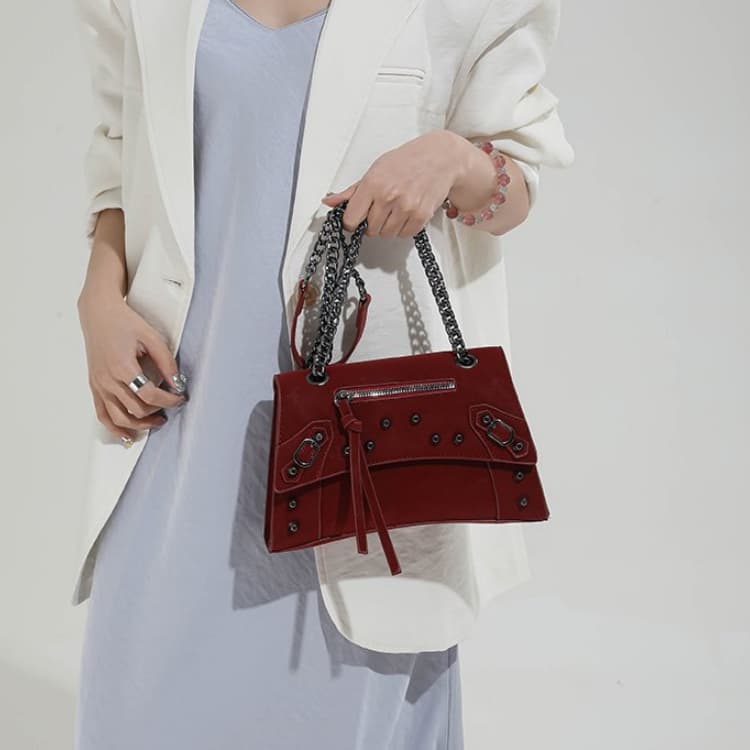 Rivet locomotive bag women's metal chain shoulder messenger bag