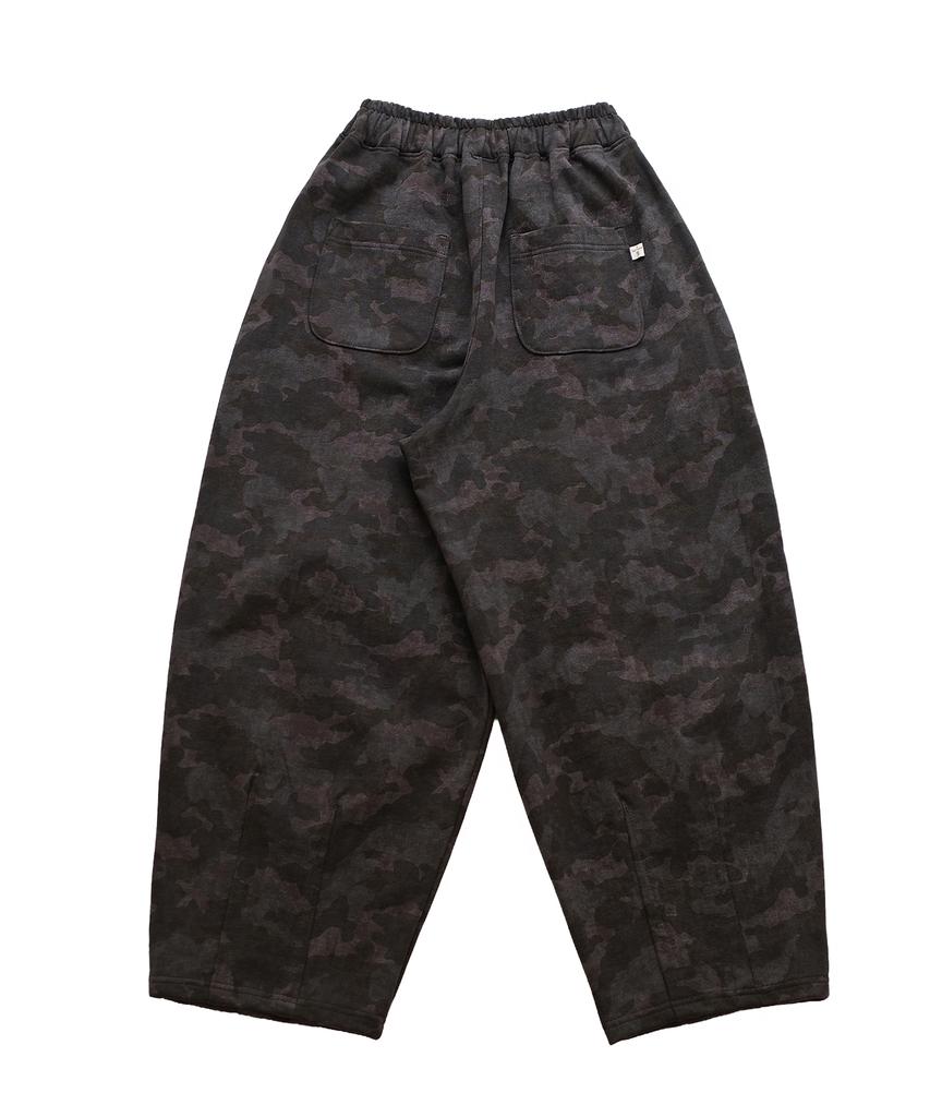 A NOTHING Vintage Camouflage Sweat Pants (Charcoal)