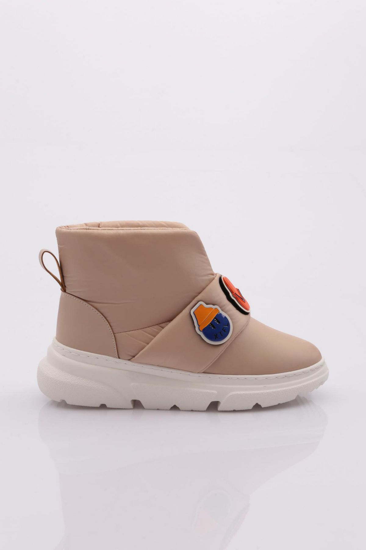 

Жіночі сучасні стильні модні черевики Чоботи жіночі снігові черевики 37