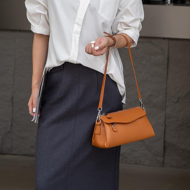 First layer cowhide shoulder bag retro classic simple fashion shell bag going out versatile messenger bag handbag