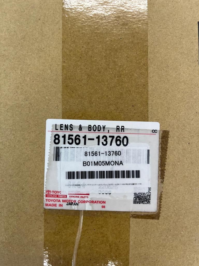 Genuine Toyota Tail Lamp Combination Lens Left Hand for Corolla Part Number (Rear Lamp) & Body, Drive, AXIO/FIELDER, 81561-13760