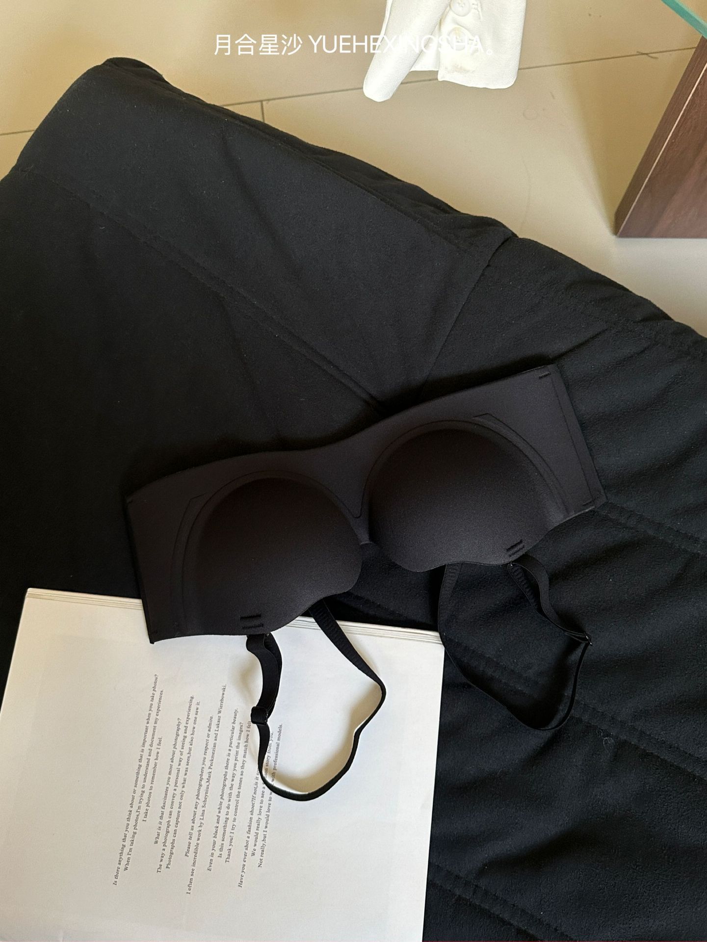 

One-piece gathering sexy seamless bra memory steel ring adjustment bra with thin breasts 38ab through cup