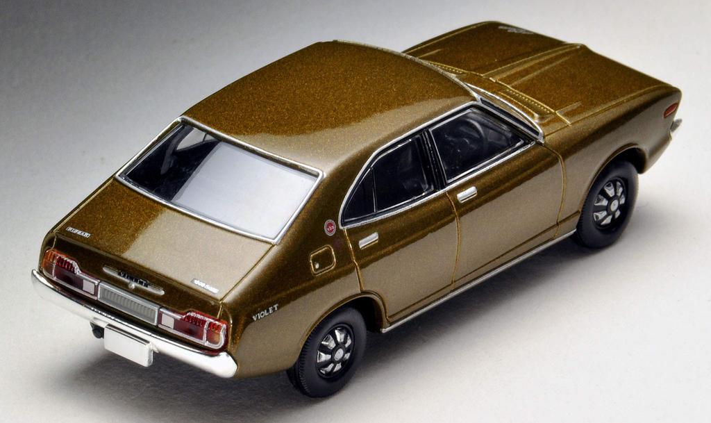 Tomica Limited Vintage Neo Scale Nissan Violet 1600SSS Brown 1973 Model 1/64 LV-N188a (Finished)