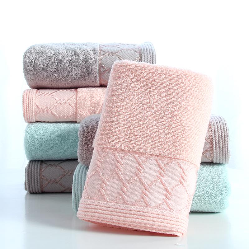 Thick Cotton Square Towel with Customizable Logo for Gifts