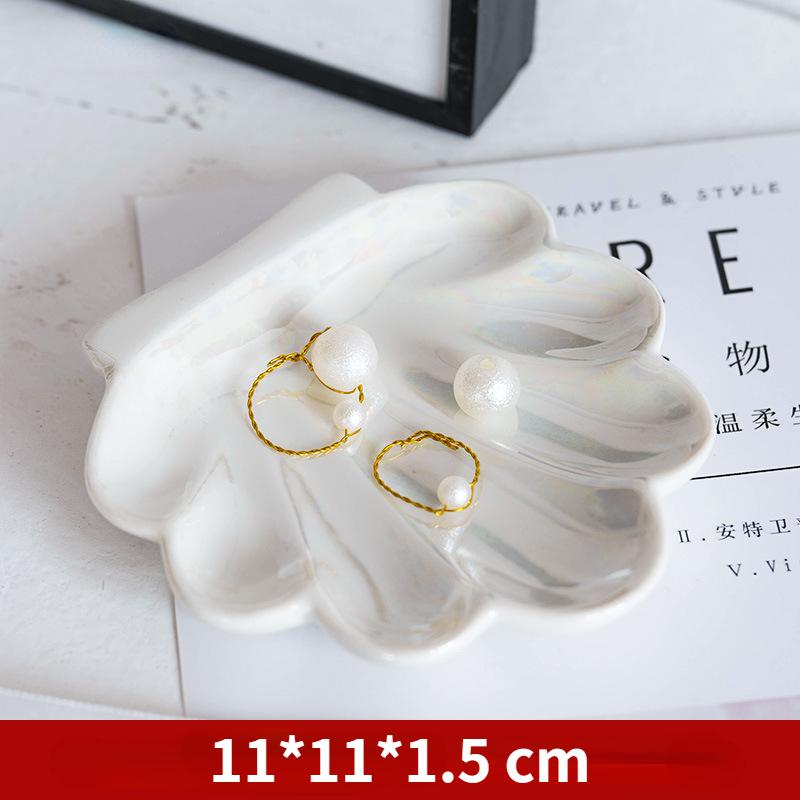 1PC Ceramic Seasoning Dish Cute Cat Soy Sauce Vinegar Dish Dipping Saucer Mustard Plate Japanese Tableware Home Kitchen Supplies