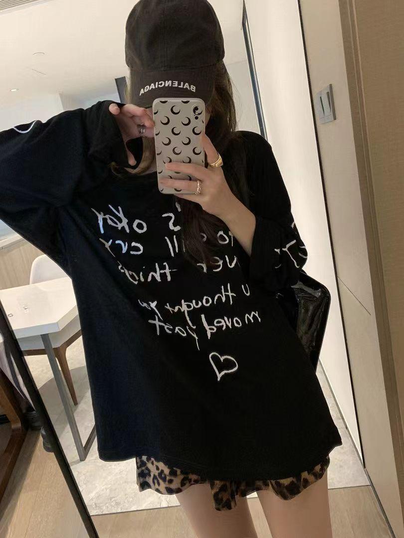 

Женская летняя солнцезащитная свободная блузка с длинными рукавами и буквенным принтом XXXL (75-85kg) чёрный