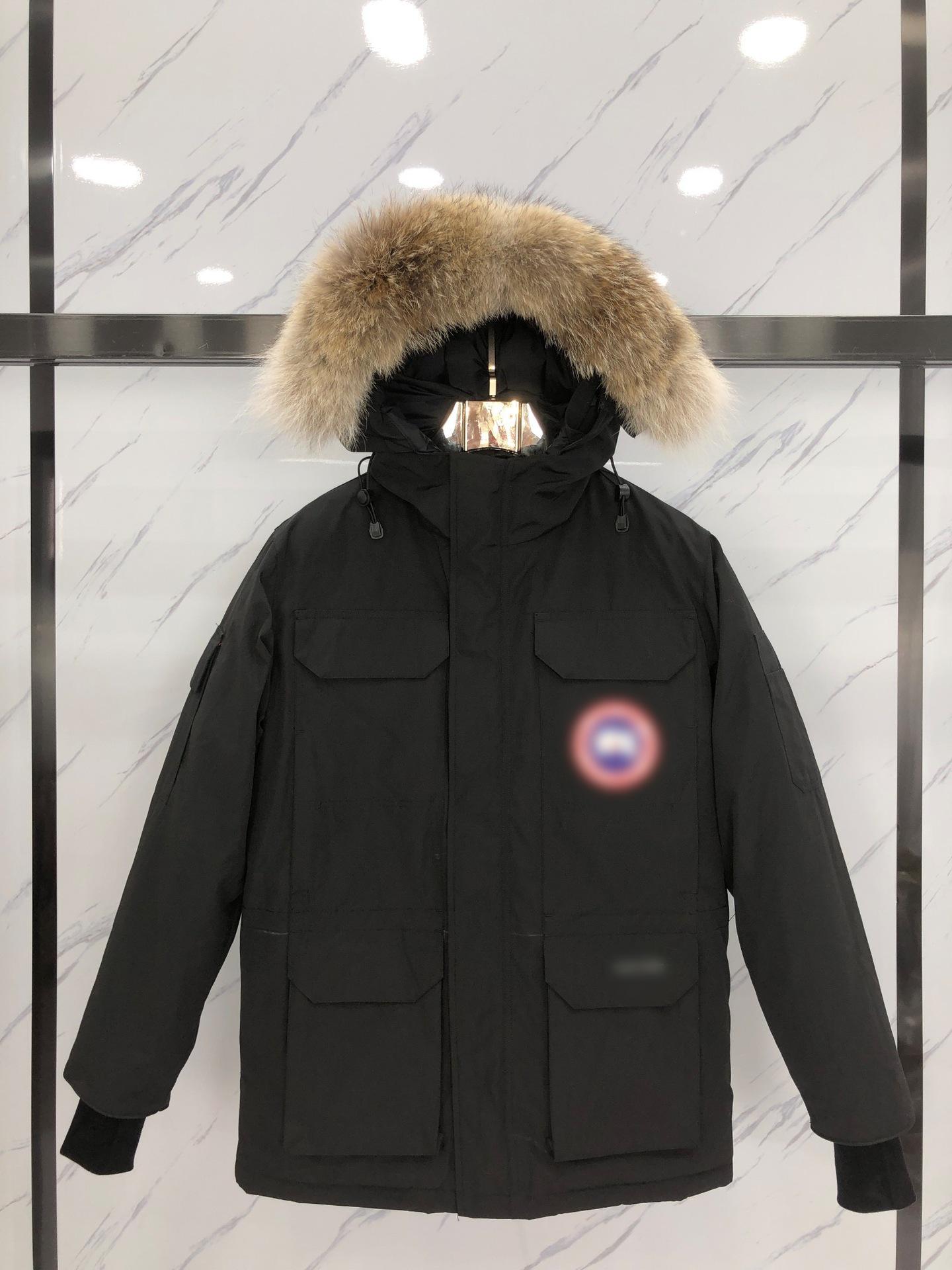 

Унісекс пухова куртка Canada Goose Expedition з хутром вовка XS чорний