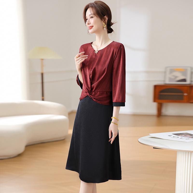 Mom's Elegant Summer Dress - 2026 New Style for Middle-aged & Elderly Women, Short-sleeved & Lightweight Skirt
