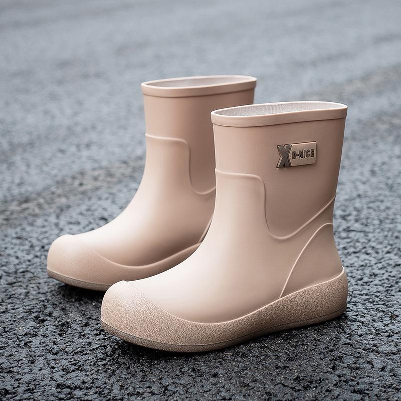 

New waterproof shoes women s rain shoes short water boots adult low tube fashion non-slip and wear-resistant Korean version four-season outer wear 40 коричневый