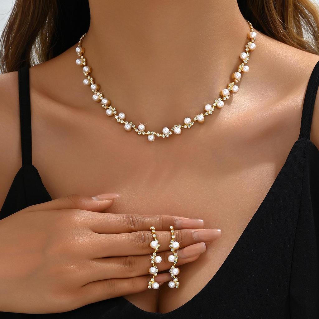 2025 Korean Fashion Wedding Jewelry: Silver Rhinestone Necklace, Earrings, Bracelet & Ring Set