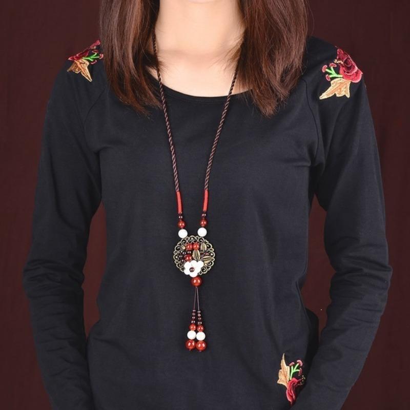 GEMCHIC Women's Vintage Ethnic Style Long Sweater Necklace with Red Agate Beads and Floral Alloy Pendant